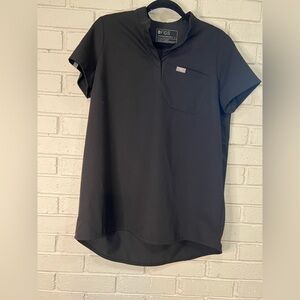 Figs Black Short Sleeve Maternity Top With High/Low Bottom and Mandarin Collar.